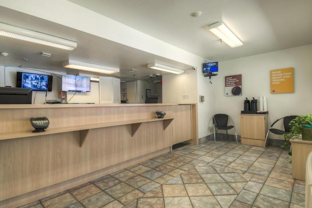Motel 6-Palm Springs, Ca - Downtown Ngoại thất bức ảnh