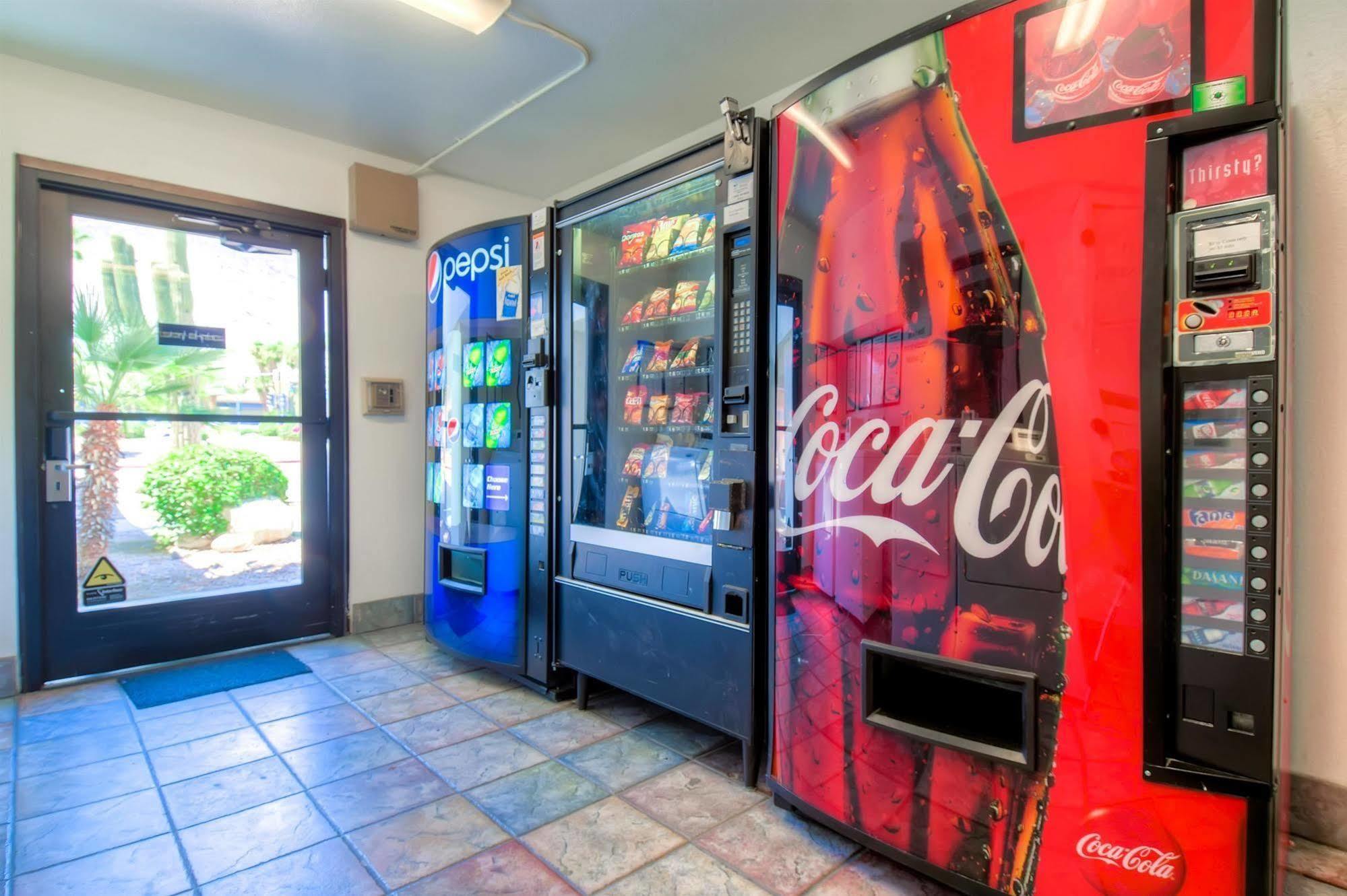 Motel 6-Palm Springs, Ca - Downtown Ngoại thất bức ảnh
