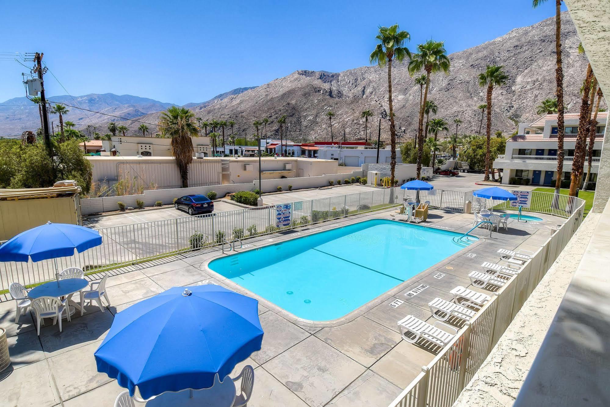 Motel 6-Palm Springs, Ca - Downtown Ngoại thất bức ảnh